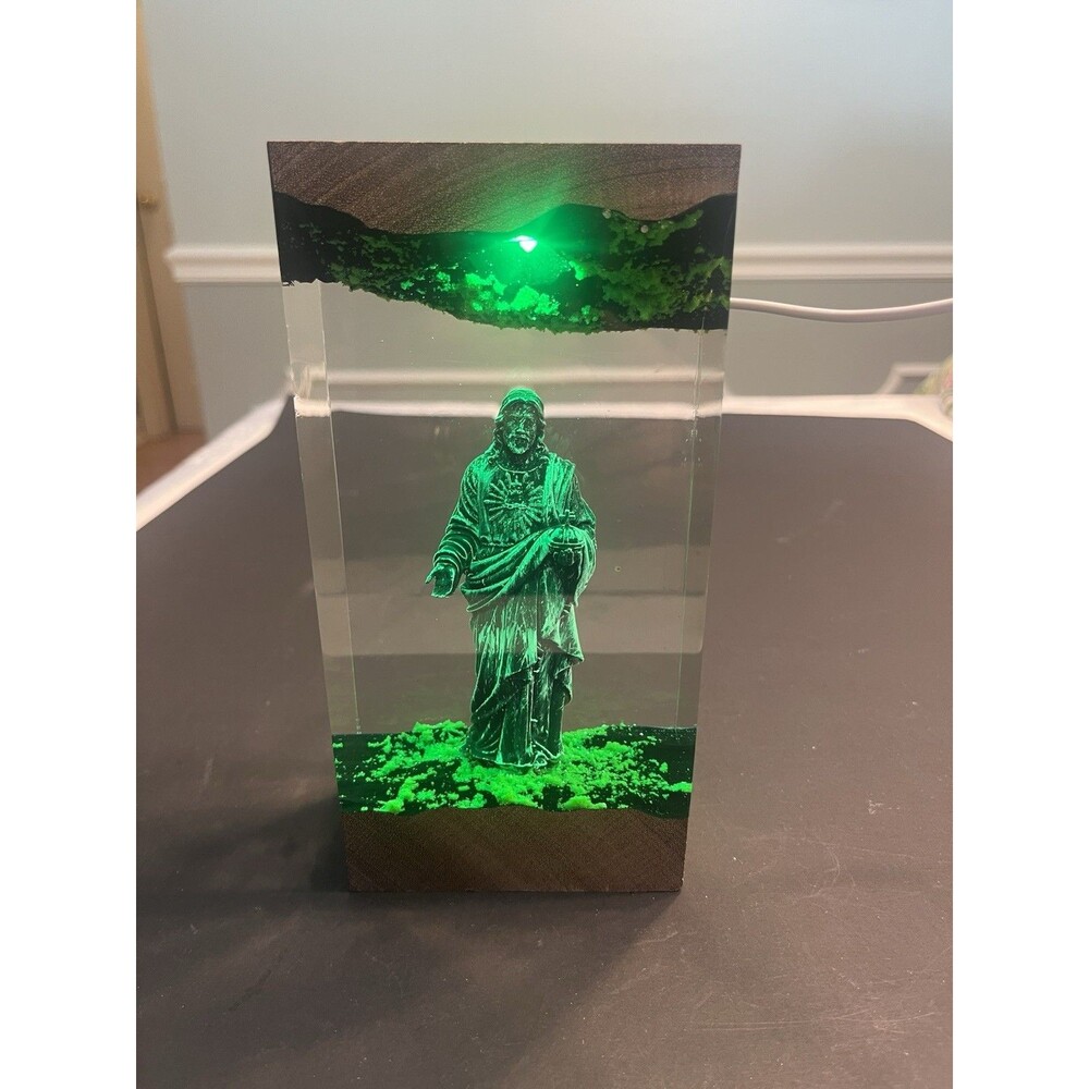 Jesus Statue Color Changing Lights Resin Acrylic Wood Figurine Remote Tested